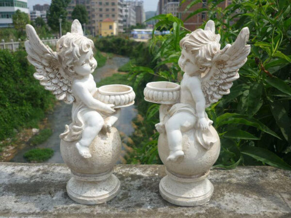 Fontaine à oiseaux en design naturel
