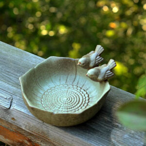 Fontaine oiseaux en céramique au design élégant