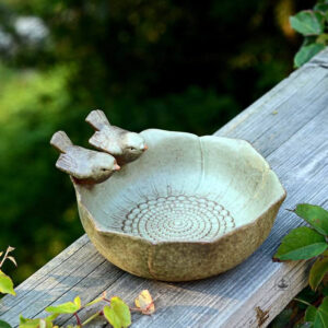 Accessoire décoratif pour attirer les oiseaux dans le jardin