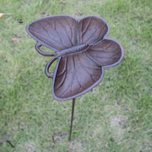 Bain à oiseaux sur pied idéal pour le jardin
