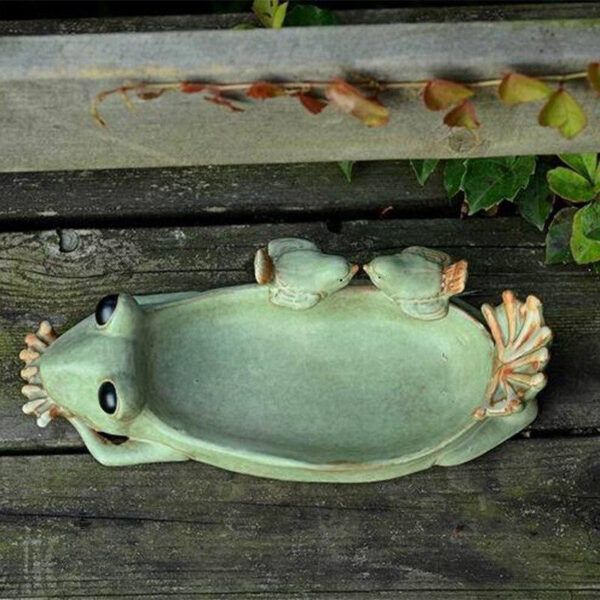 Bain d'oiseaux facile à installer sur les balcons