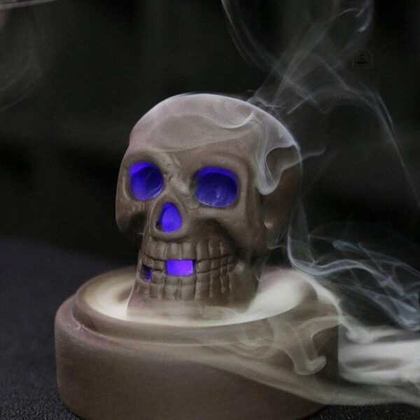 Objet de décoration gothique et spirituel pour l'encens