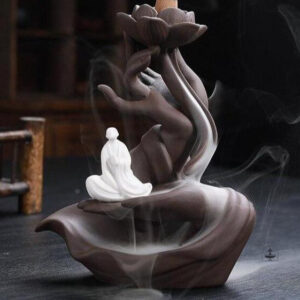Fontaine à encens lotus, créant une atmosphère relaxante