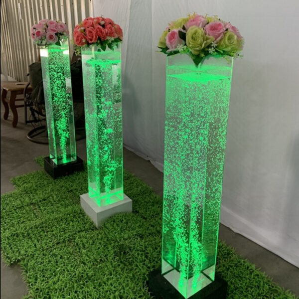 Colonne décorative à bulles pour un effet visuel captivant
