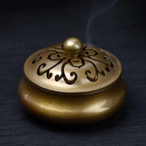 Encensoir fumée élégant pour ambiance zen