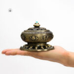 Fontaine à encens vintage pour un intérieur chaleureux