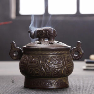 Encensoir africain en design traditionnel