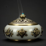 Encensoir asiatique élégant pour la méditation