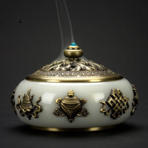 Encensoir asiatique élégant pour la méditation