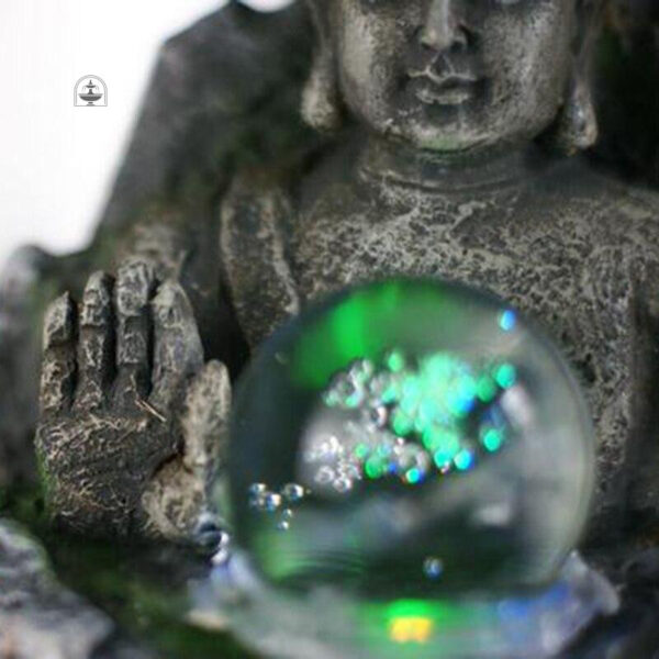 Fontaine Bouddha avec éléments de relaxation spirituelle