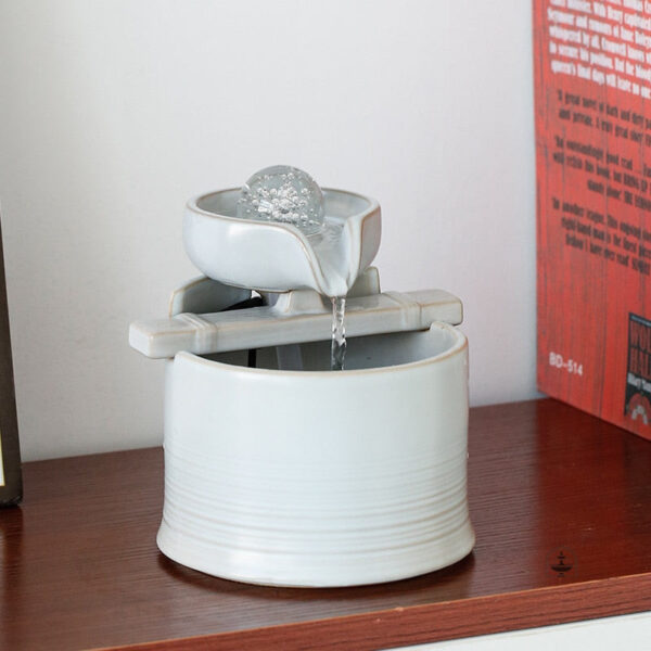 Design élégant de fontaine d'eau zen