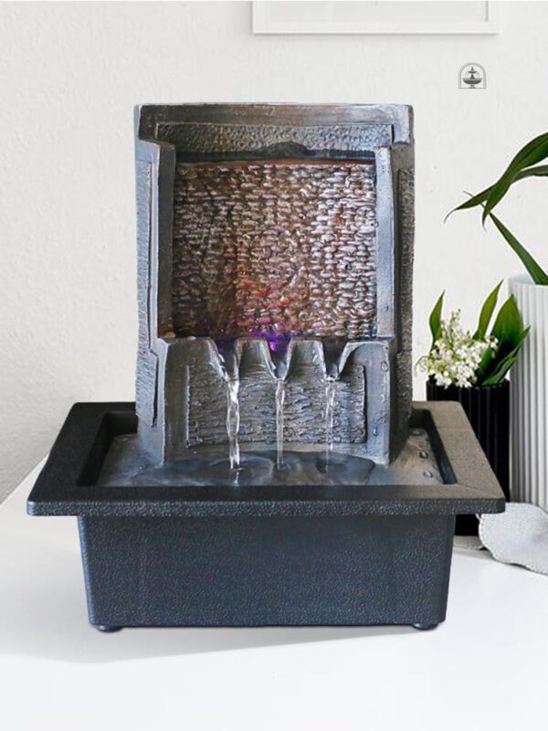 Fontaine eau design moderne pour une ambiance zen