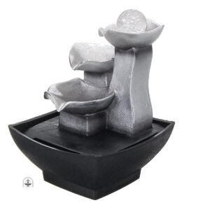 Détails raffinés de la fontaine façon japonaise