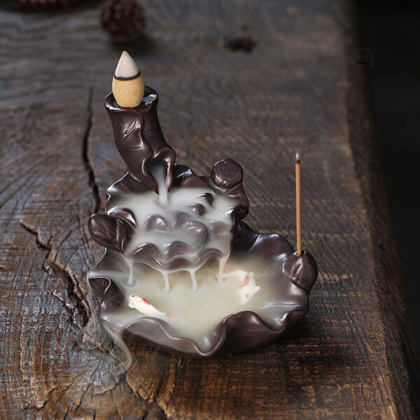 Accessoire de bien-être avec fontaine à encens