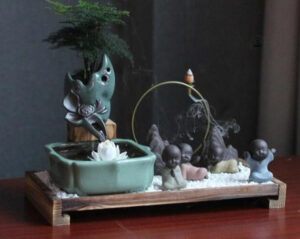 Élément d'eau zen pour l'intérieur du jardin