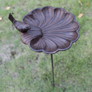 Accessoire jardin pour le bien-être des oiseaux