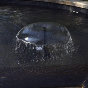 Élément aquatique d'extérieur avec fonctionnement solaire