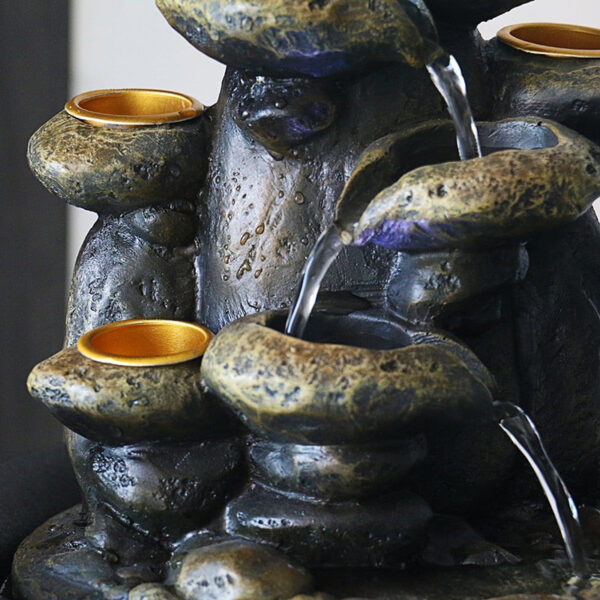 Fontaine zen compacte pour ambiance sereine au travail