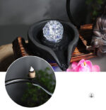Accessoire de méditation avec eau et encens