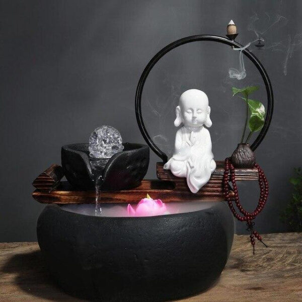 Design zen avec flux d'eau et encens
