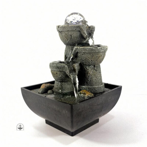 Ambiance zen grâce à cette fontaine intérieure