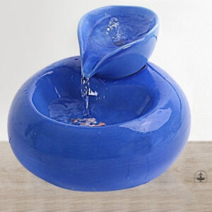 Décoration de jardin avec une fontaine zen compacte