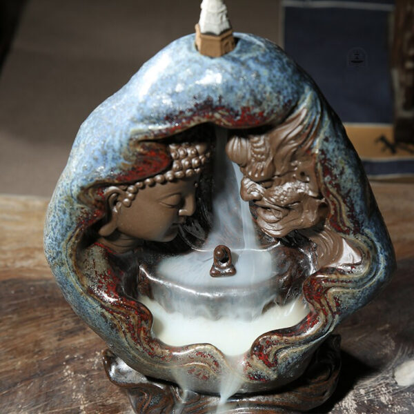 Accessoire de bien-être : fontaine à encens stylée