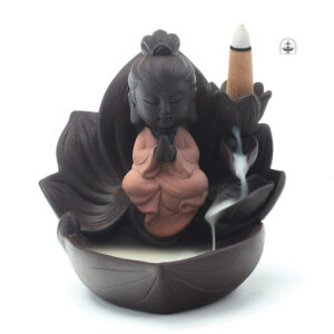 Accessoire de relaxation : fontaine à encens moderne