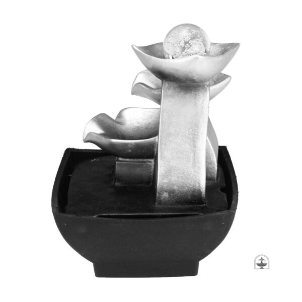 Fontaine japonaise pour créer une ambiance zen en plein air