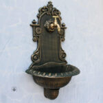 Fontaine décorative en fonte pour jardin