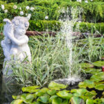 Fontaine de jardin écoresponsable avec énergie solaire
