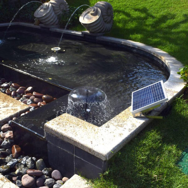 Accessoire décoratif pour lac, alimenté par énergie solaire