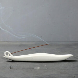 Porte encens en céramique design élégant pour la méditation
